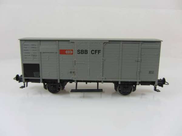 Basis ROCO Güterwagen G10 mit Beschriftung SBB CFF, ohne Verpackung