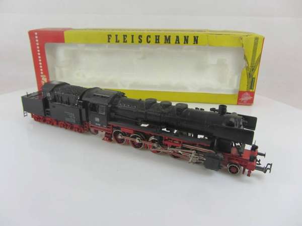 Fleischmann 1175 Dampflokomotive Br. 50 058 der DB in Wechselstrom, mit OVP